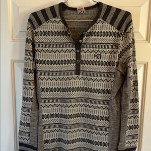 Kari Traa Women’s  Black and Gray Patterned Crewneck wool Sweater